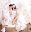 鲜花是郑州婚纱摄影婚照中不可缺少的元素